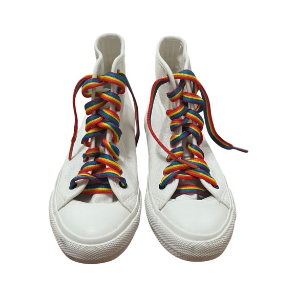 American Eagle Outfitters Canvas High Tops White with Rainbow Laces and Soles - Picture 2 of 9